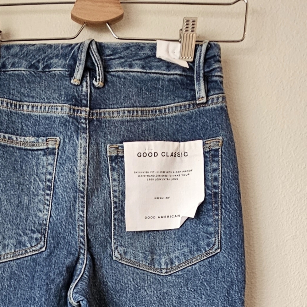 NWT Good American Good Classic Skinny Jeans Cut-Off Raw Hem - Size 0 - Picture 7 of 7